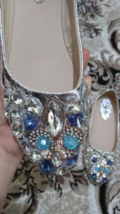 Новая обувь 38 размер