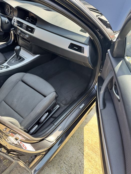 BMW SERIA 3 E90 facelift 320D 184 cp