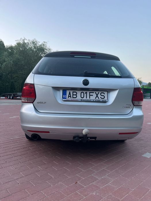 Vand-Vw Golf 1.6 TDI- 2010/11- economic - pret negociabil