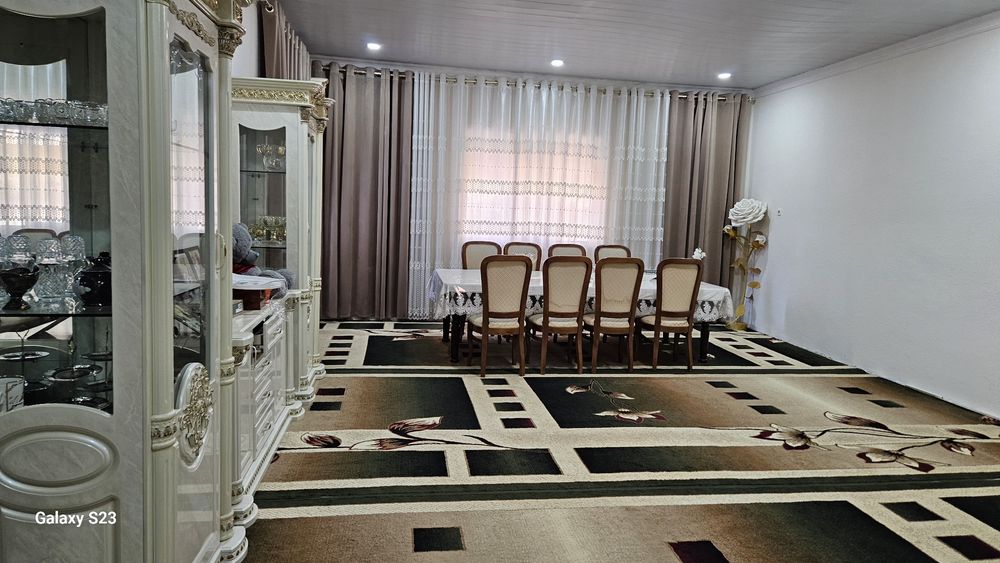 Урганч шахрида 2 каватли ховли жой сотилади