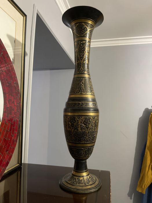 Ваза большая, Индия