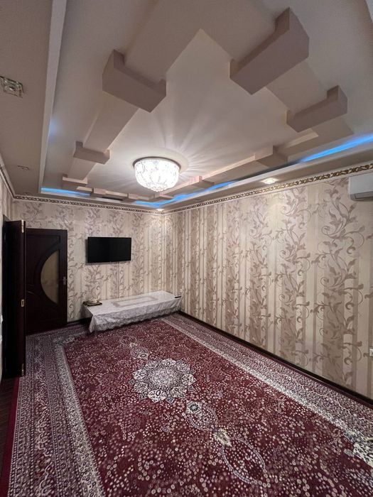 Срочно Продаю Квартиру Чиланзар 14 Балкон 2.20×7 4/2/4