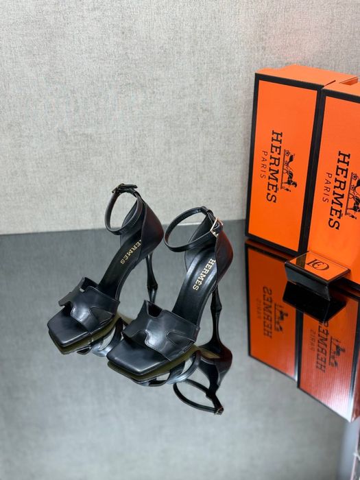 Елегантни и стни токчета