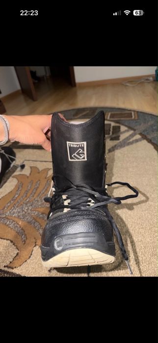 Bootsi Burton Snowboard Marime 42