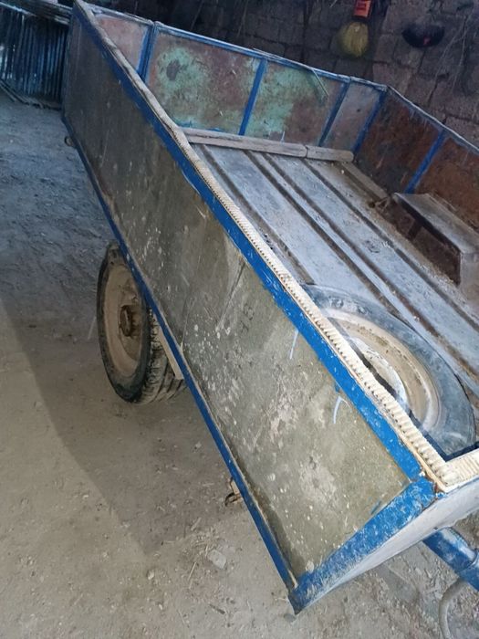 Полуприцеп тележка для легкового авто