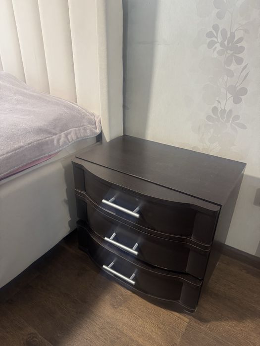 Шкаф тумбочка комод