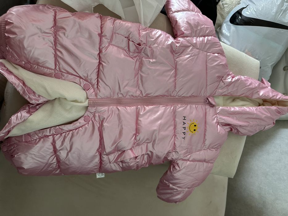 Отдам даром детские вещи