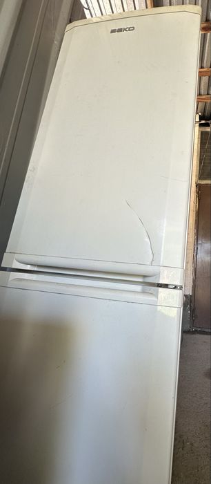 Холодильник Beko. Нужен ремонт
