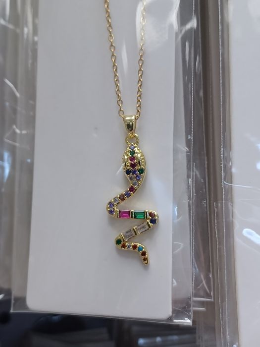 Всичко по 5€ броя