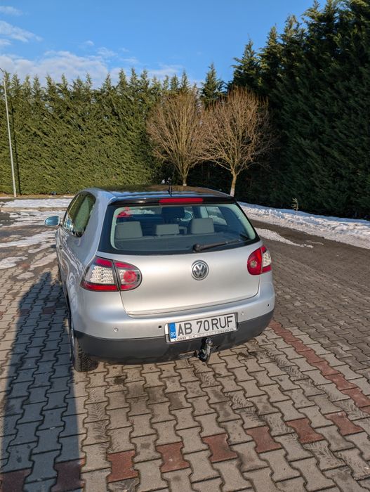 Volkswagen Golf V 5
