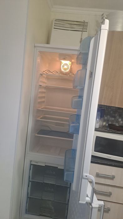 Холодильник  беко