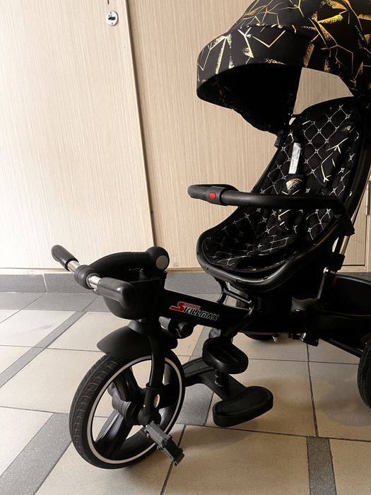 Трехколесный велосипед для детей