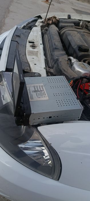 магнитафон сотилади