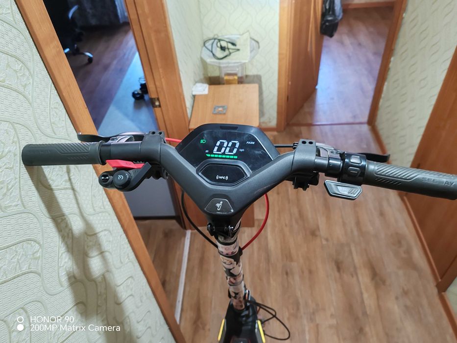 Электросамокат ninebot p100su