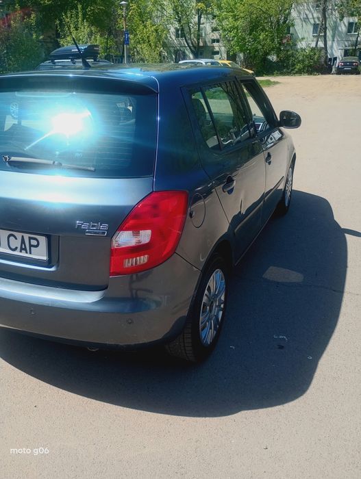 Vând Skoda Fabia 2