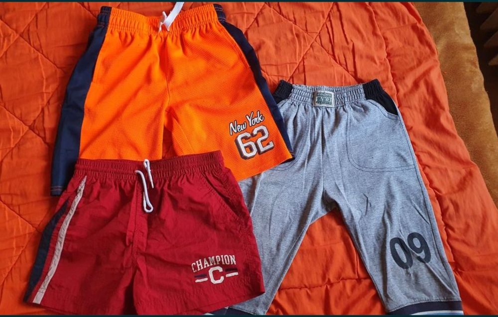 Lot Pantaloni scurti/bermude baiat 4-5 ani,  7 buc ca noi, de calitate