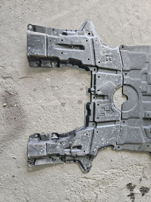 Кори под двигателя за Nissan X-trail/Rogue