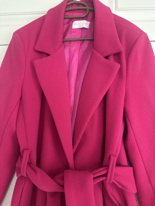 2 броя Модерни топли и атрактивни зимни палта