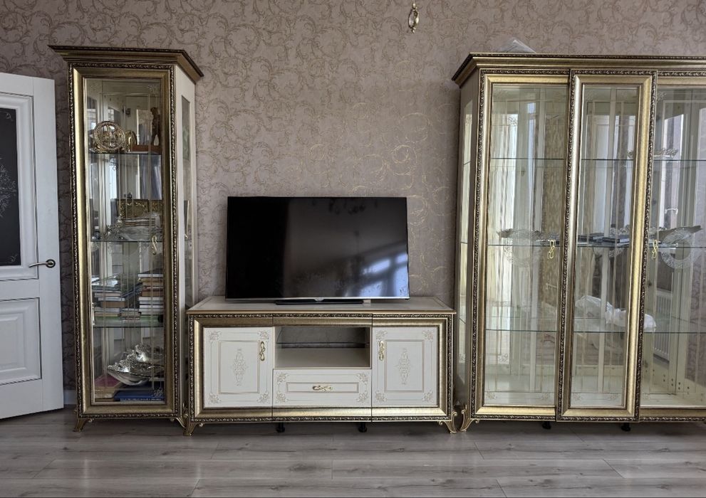 Продам мебель для гостиной (без телевизора)