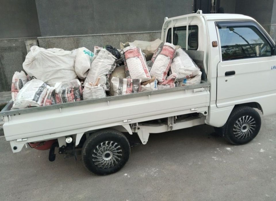 Вывоз стройтельного мусора и хлама старых мебель.