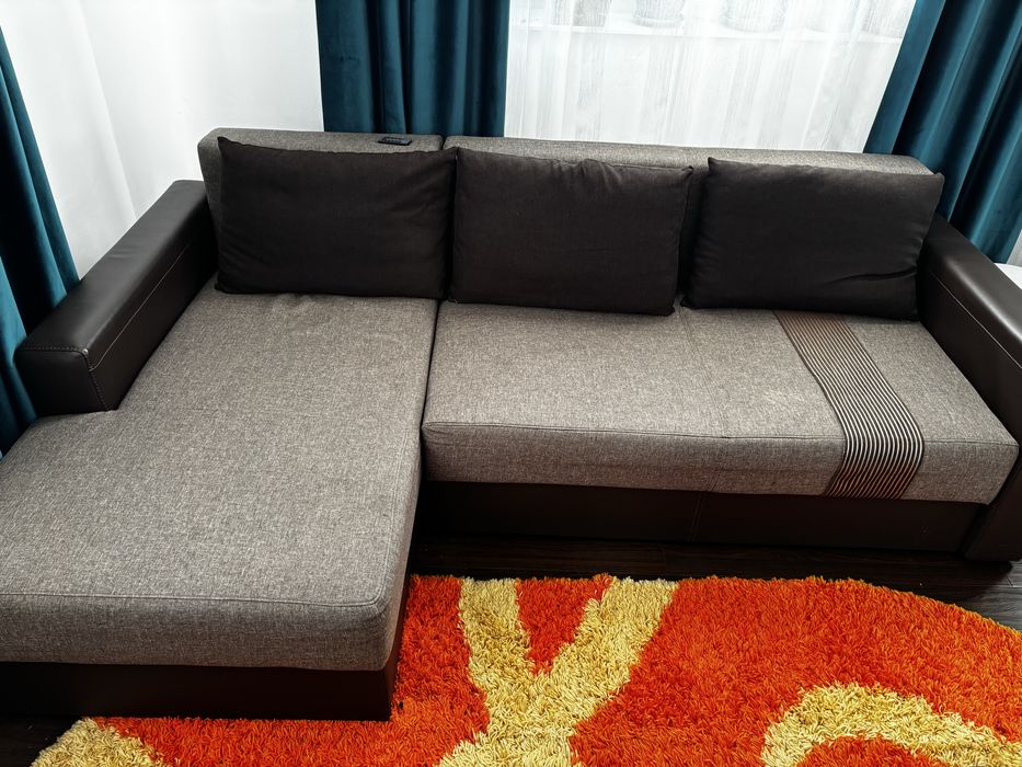 Canape in forma de L