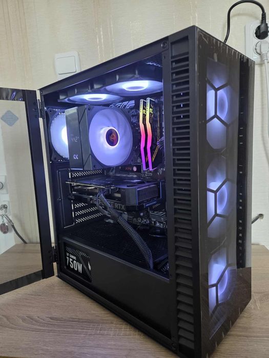 Gaming компютър подходящ за всякакви игри