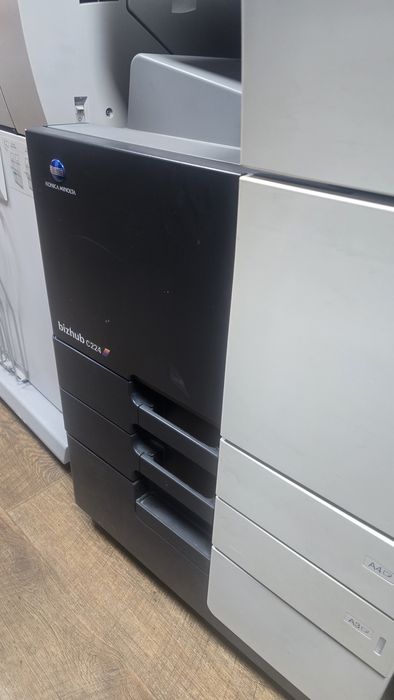 Принтер коника минольта