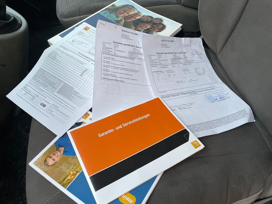 Renault Trafic 2.0 dCi 115cp 2011