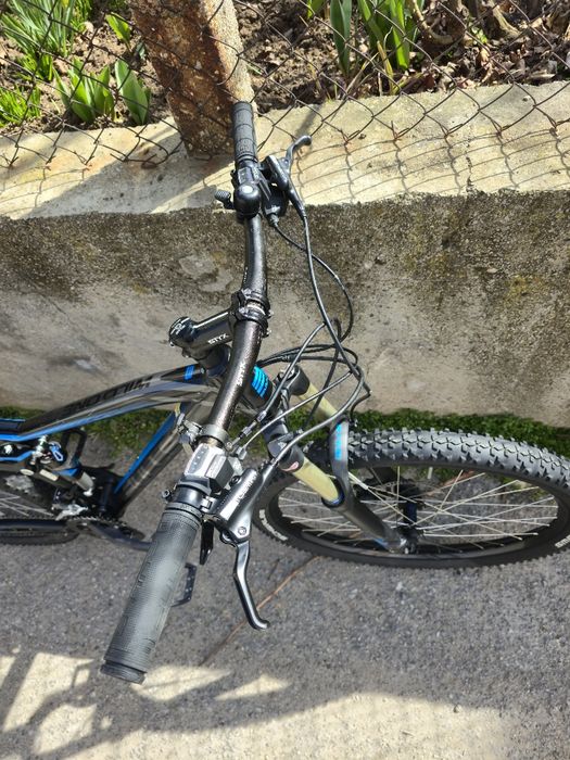 Bulls 27.5 мекица Въздушно окачване Sr Suntour 3x9 скорости Shimano De