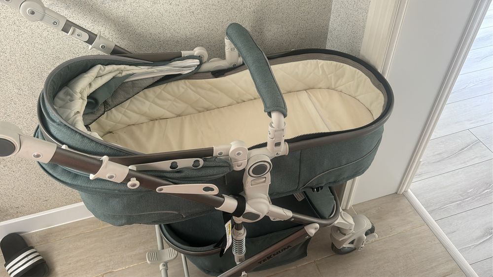 Продам детскую коляску