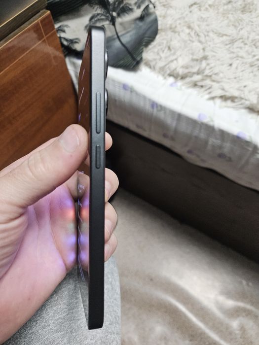 Продам xiaomi redmi note 13