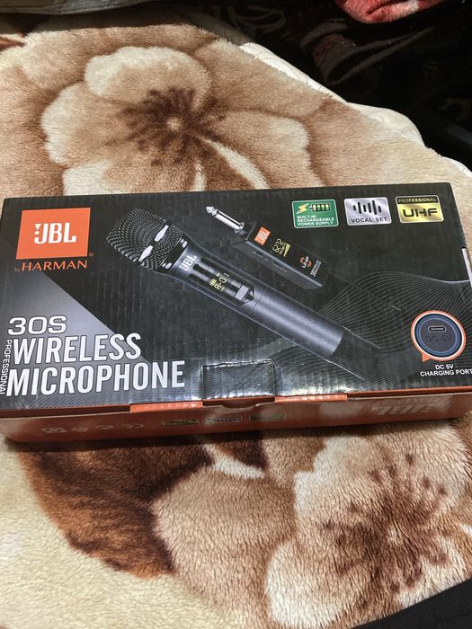 Продам беспроводной микрофон