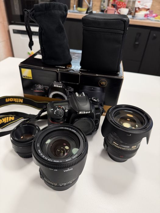 Nikon D7500 + obiective 18-200, 50mm, 17-50 f2.8