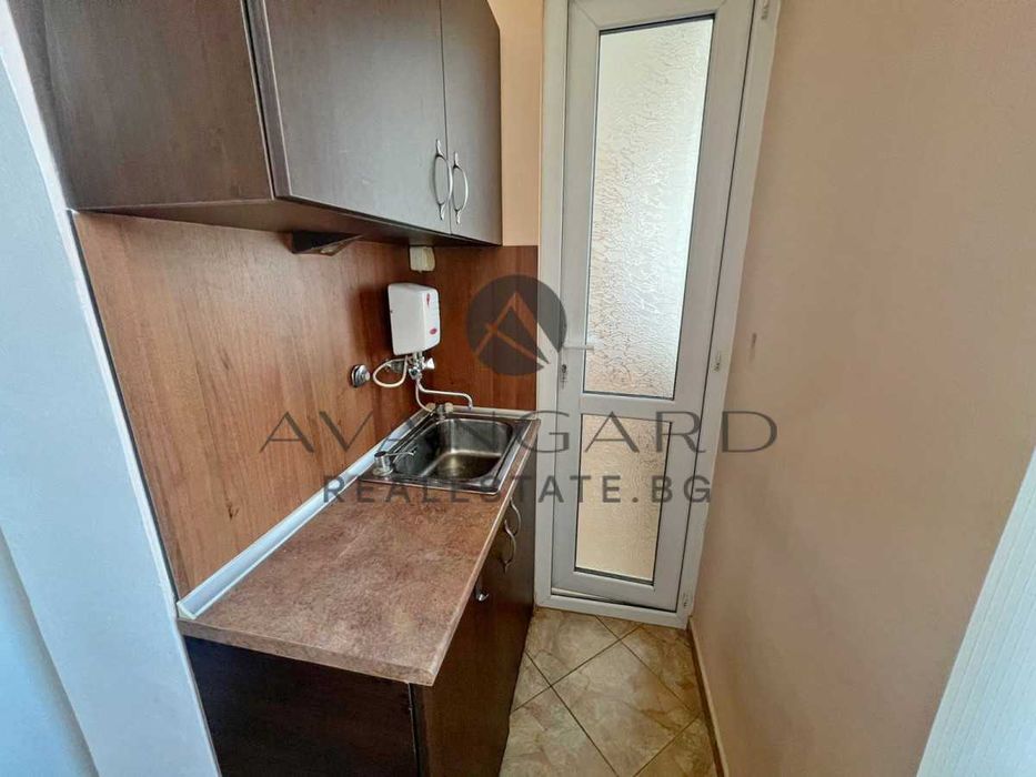 Продава се Тристаен апартамент в Пловдив, Изгрев - 70 кв.м за 503 €/кв.м - Снимка #3