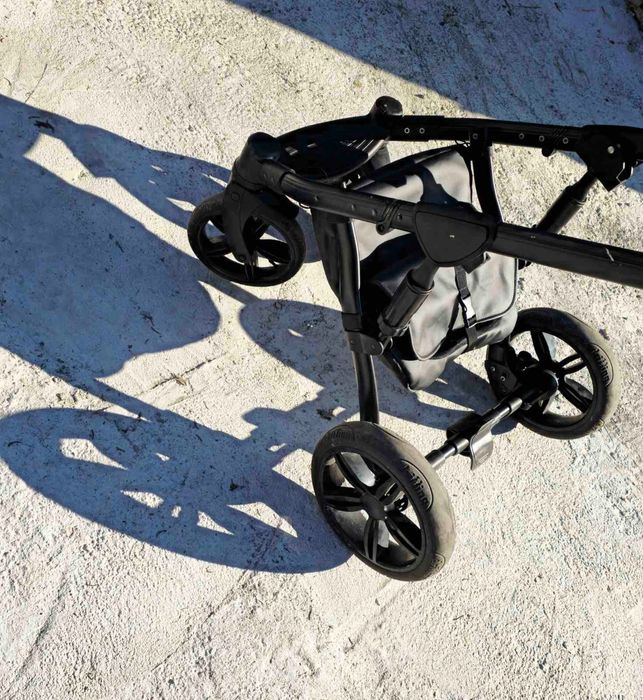 Количка Dada Padiso,Стерилизатор 3в1,Проходилка,Помпа за кърма Medela