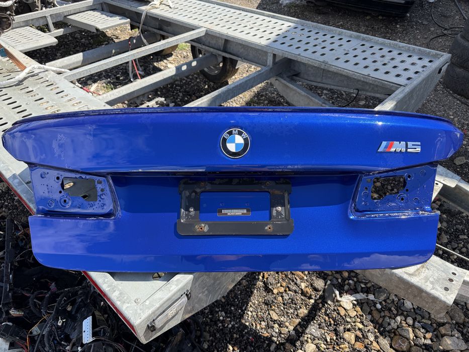 BMW G30 M5 БМВ Г30 багажник