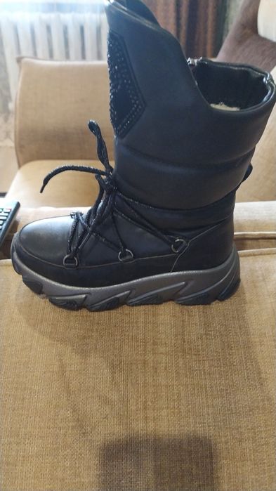зимние детские сапоги