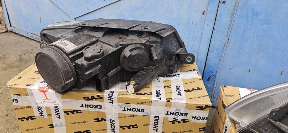 Фарове за Пасат Б6