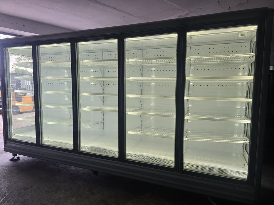 Vitrna frigorifica CONGELARE / REFRIGERARE