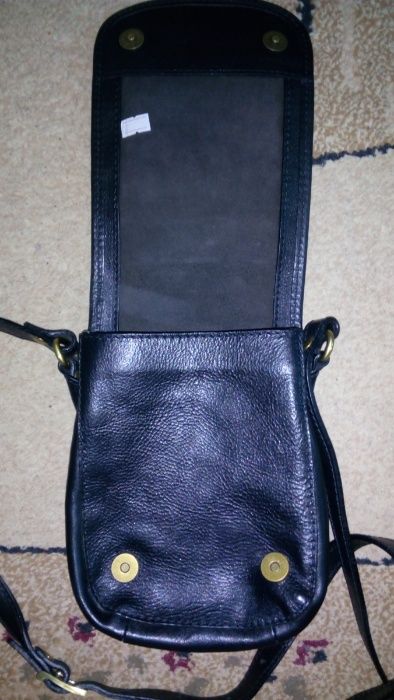 ПРОМОЦИЯ Продавам оригинална мъжка чанта от естествена кожа!