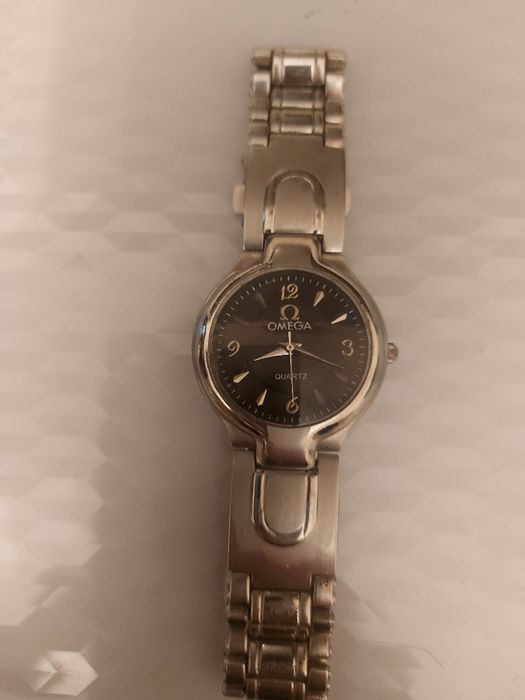 Дамски часовник OMEGA уникат