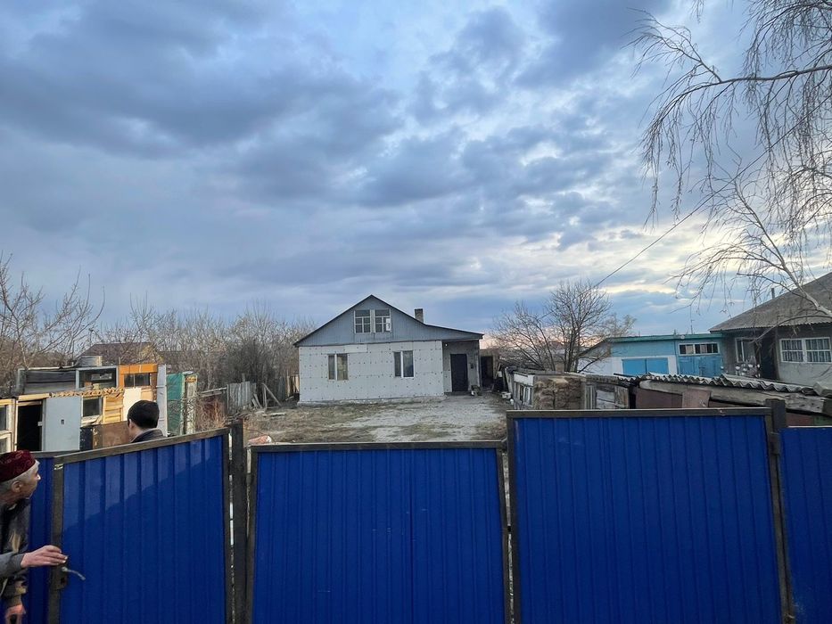 Продам дом свежей постройки