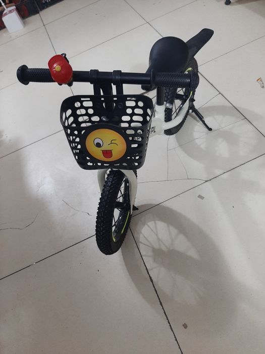 Продам новый детский беговел