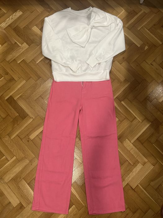 Продавам дамски лотове дрехи