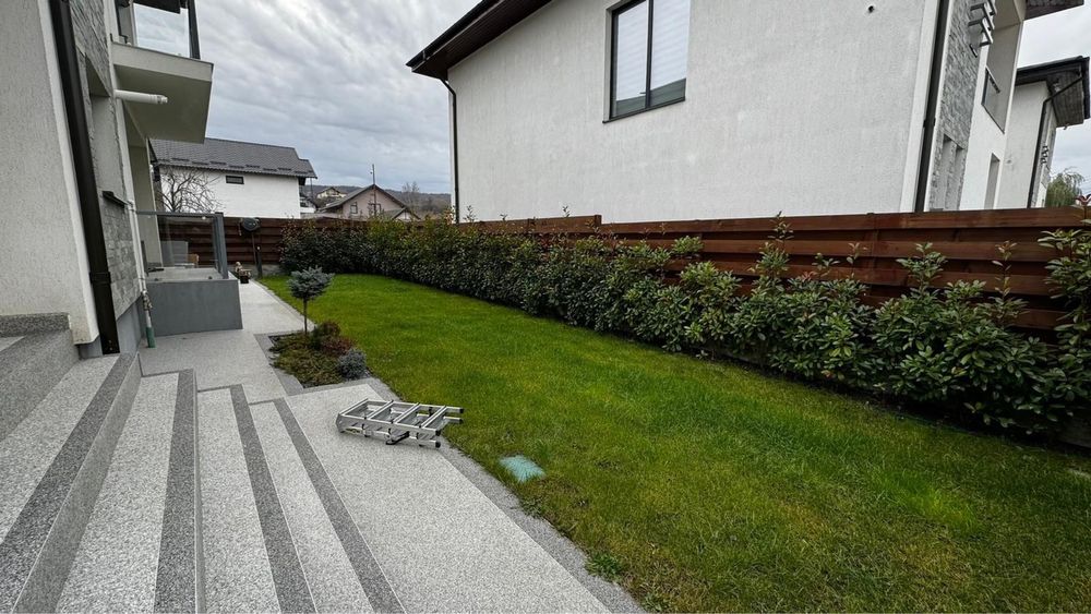 Vand casa Mioveni aleea Poienii/5 min centru