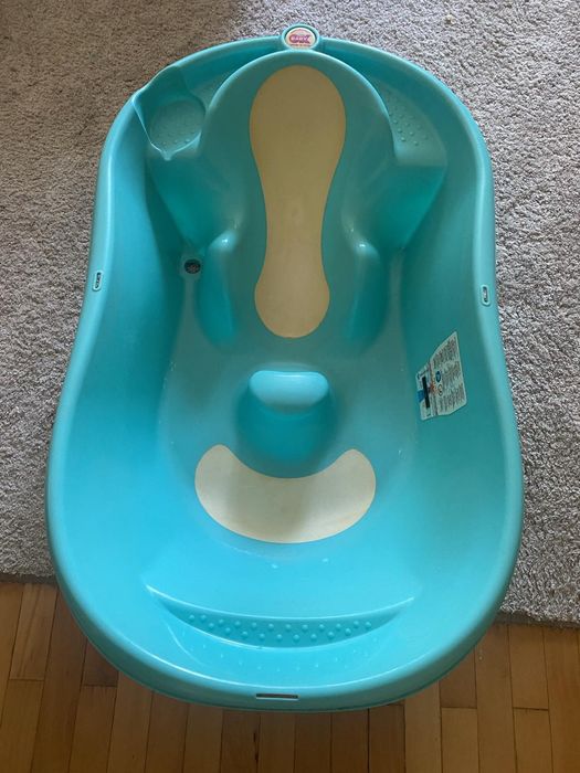 Ваничка за къпане на бебе със стойка с