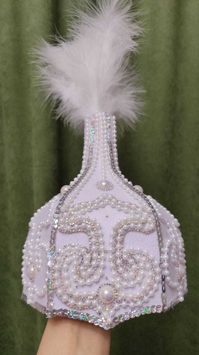 Саукеле ручной работы