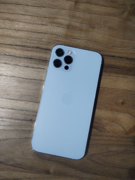 Айфон 12про/телефон