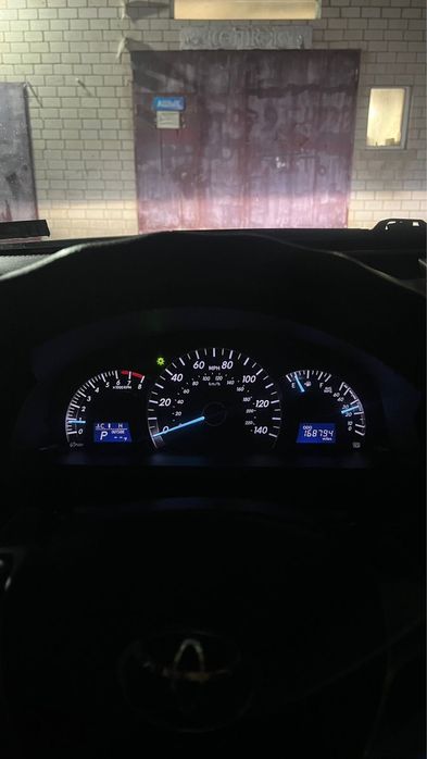 toyoto camry 55 черный