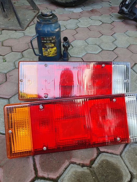 Stalpi obloane spate IVECO 3,5 t